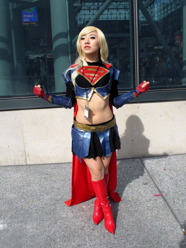Super Girl cosplay