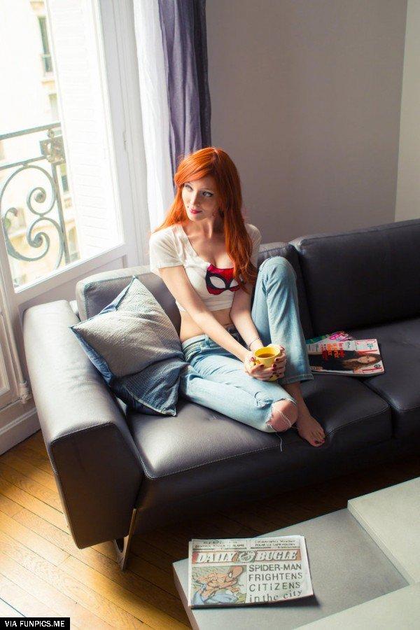 Spiderman’s Mary Jane Watson Cosplay