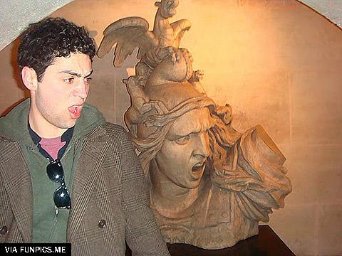 people imitate statues so well 22