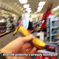 shop-phone-banana-prank-2