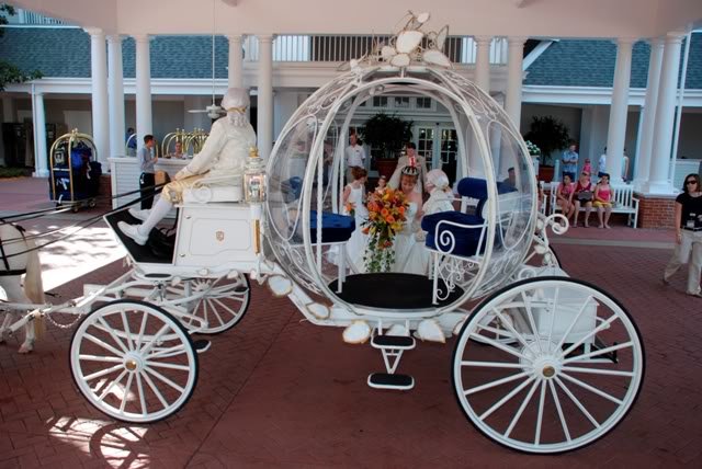 unusual-wedding-day-transports-1