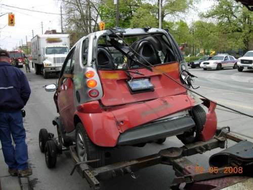 reverse parking of smart wrecked car
