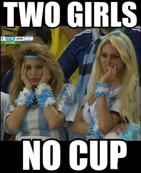 Two Girls No Cup